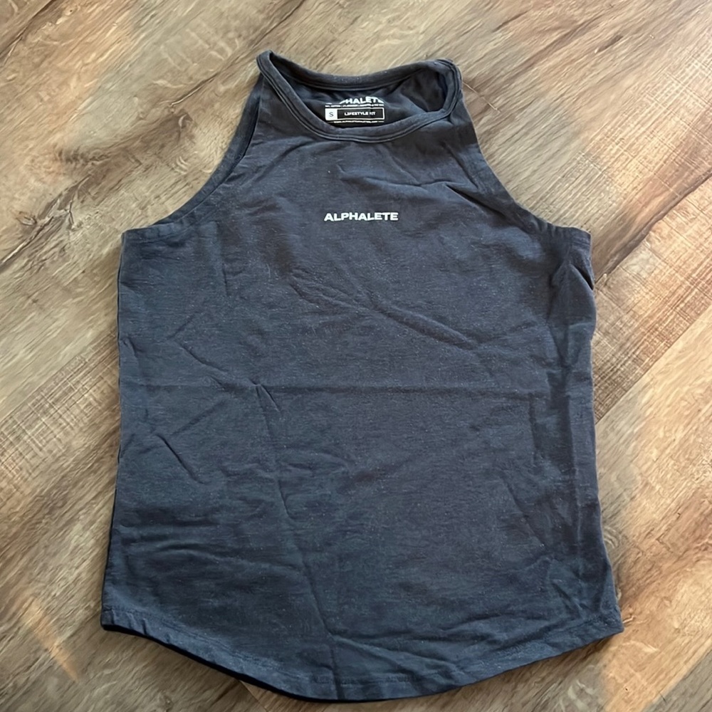 Alphalete Lifestyle Fit Tank Top